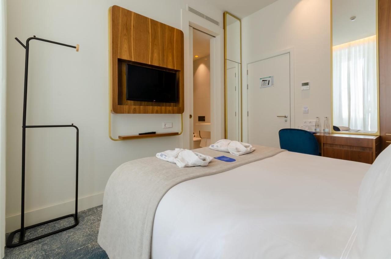 Blue Liberdade 3*